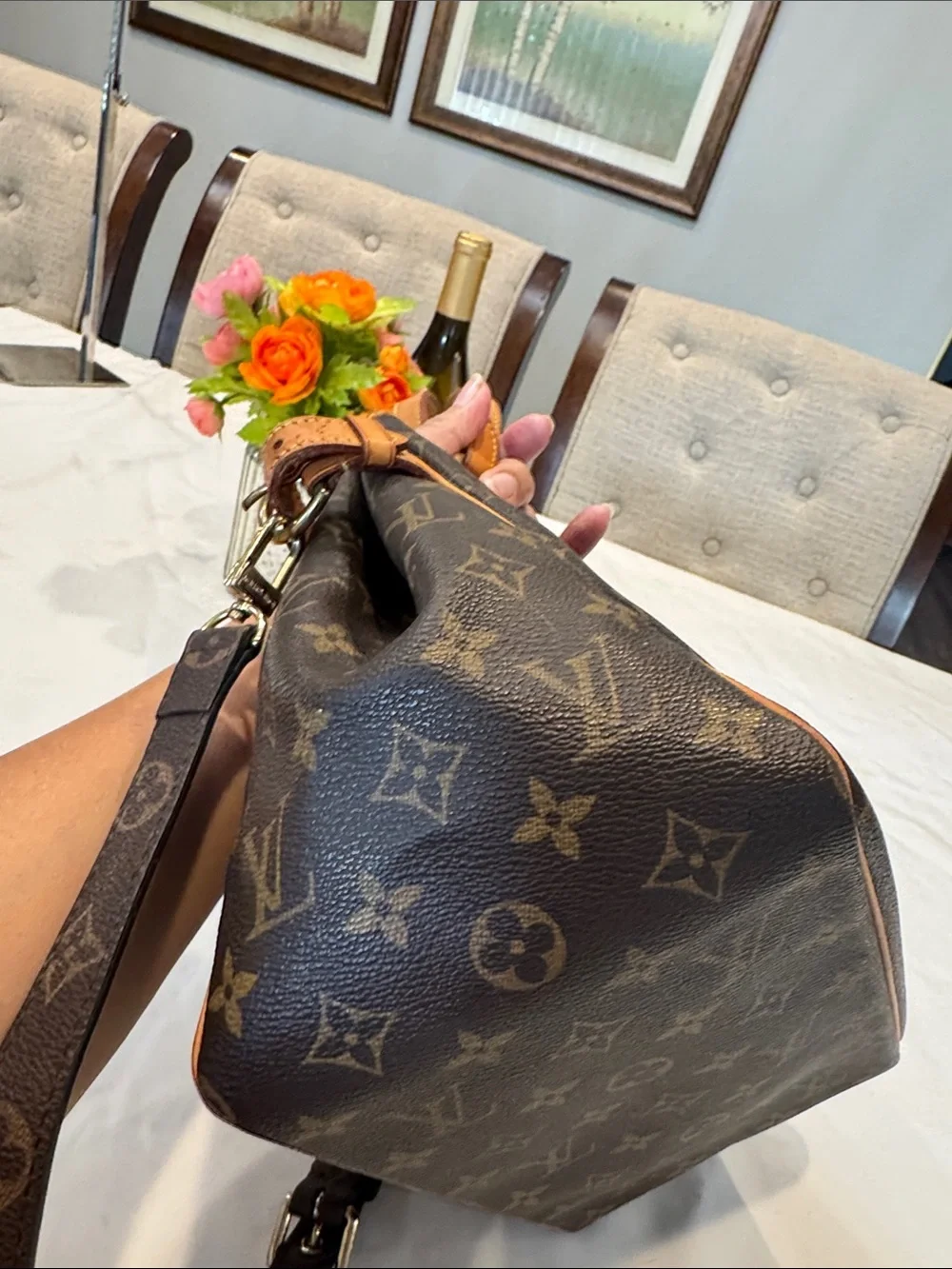 Authentic Louis Vuitton PM Batignolles bag in iconic monogram canvas